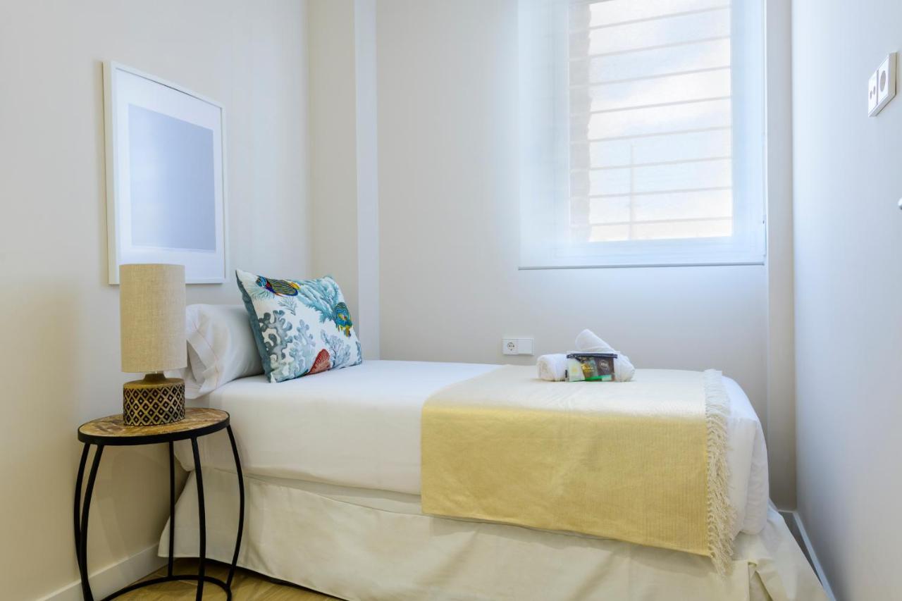 Reina Cabanal Beach Valencia Ngoại thất bức ảnh